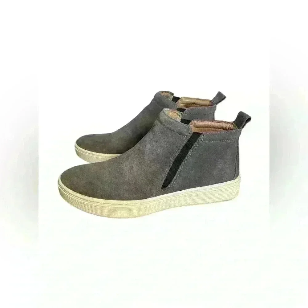 Sofft Britton II Hightop Leather Sneaker Gray Size 7M Smoke Suede Casual Comfort